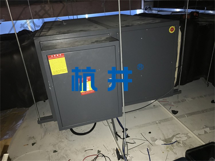 LED高低溫環(huán)境實驗室